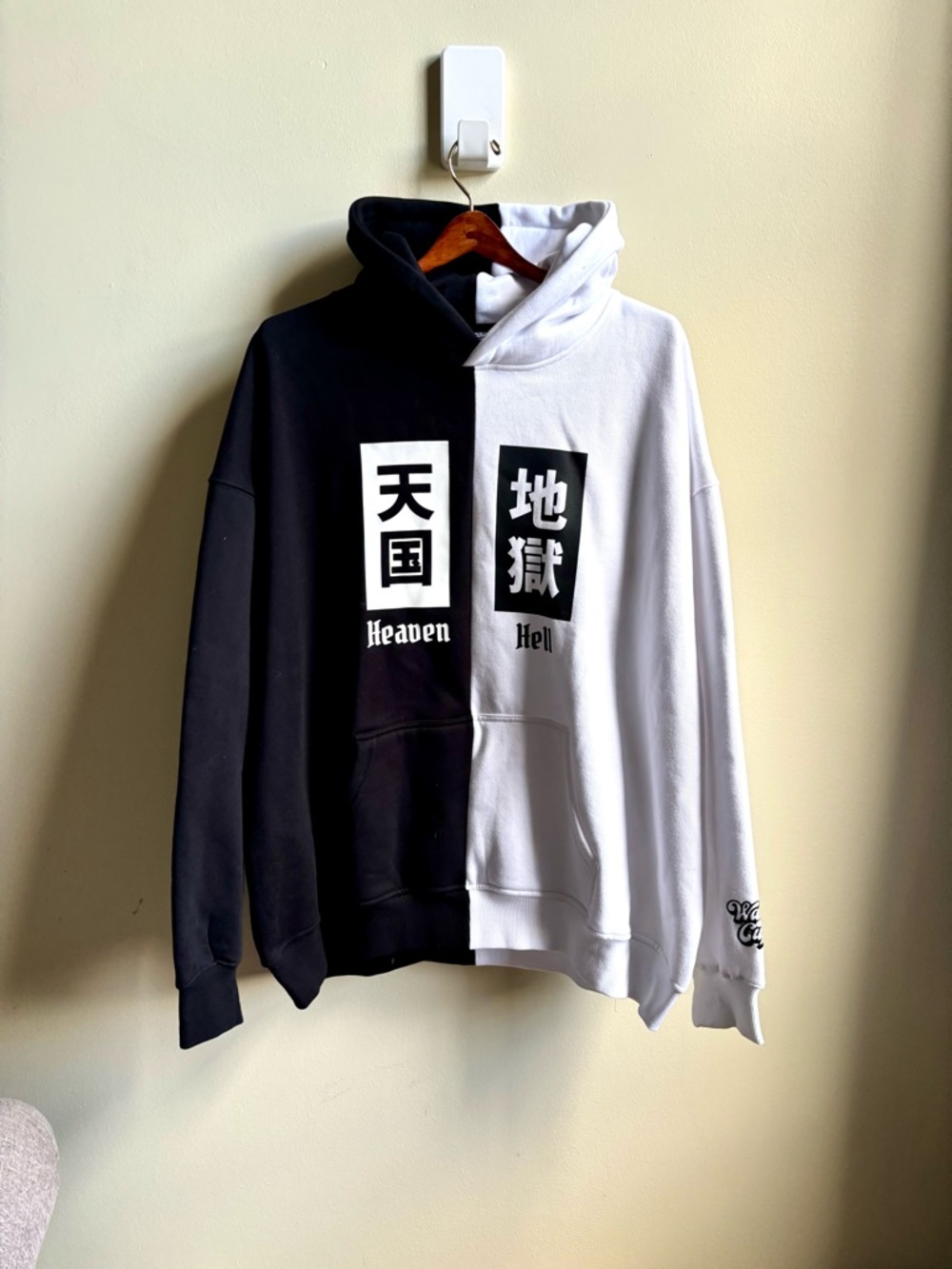 NWOT Gamer Supps heaven & hell hoodie xxl